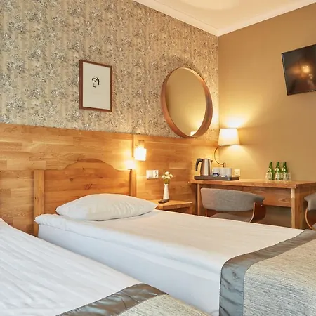 Batory Hotel