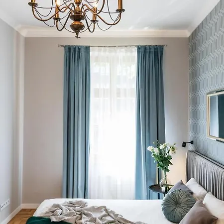 Papillon - Loftaffair Apartment *