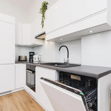 Plac Na Groblach By Renters