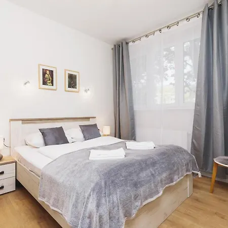 Plac Na Groblach By Renters Apartment Krakow