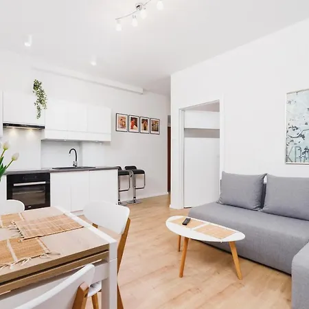 Plac Na Groblach By Renters