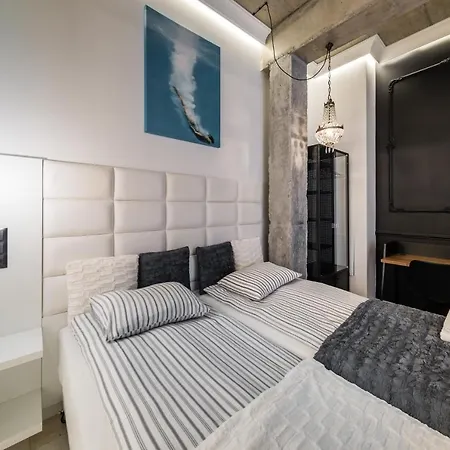 Groble Deluxe Wawelofts Apartment Krakow