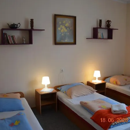 Hostel Green *