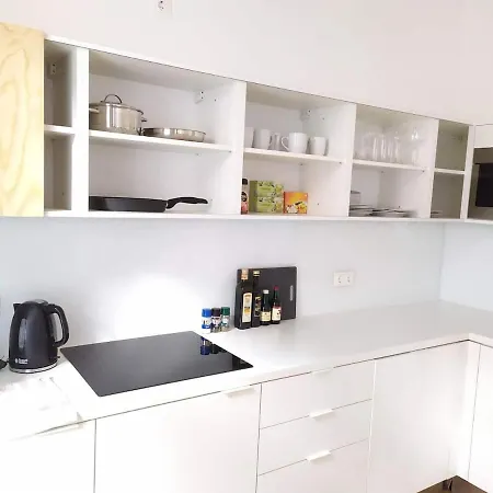 Little Britain Aparthotel Sauna&Daily Spa Hen&Stag Do Hotel apartamentowy