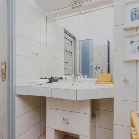 Zamenhofa By Renters Apartment *