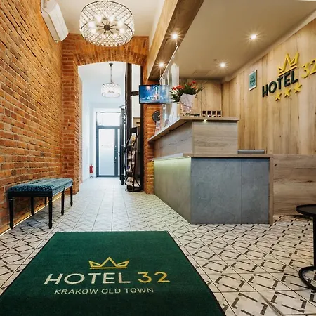 32 Old Town Otel 3*