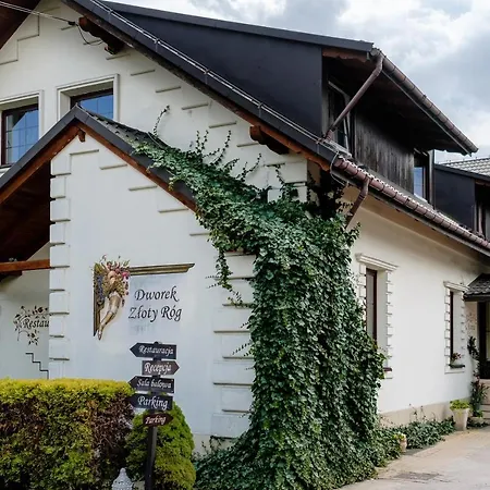 Hotel Dworek Złoty Róg I Restauracja