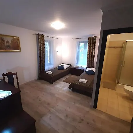 Dworek Złoty Róg I Restauracja 3* Kraków