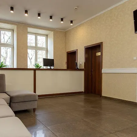 Hotel Maximum 3*