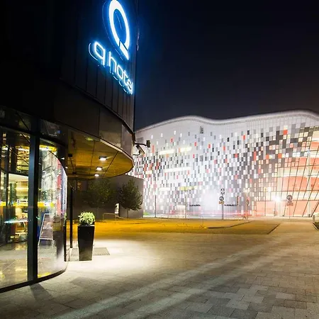 Q Otel 4*