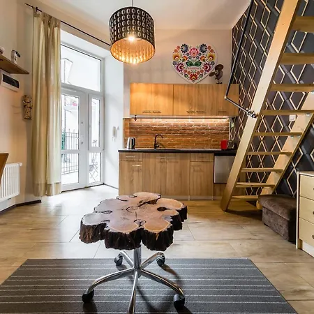 Z Ogrodem Przy Starej Zajezdni Apartament Kraków