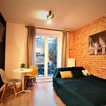 Apartment Wroclawska 30 *