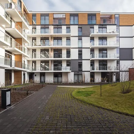 Apartament Of The Kings - Leaf