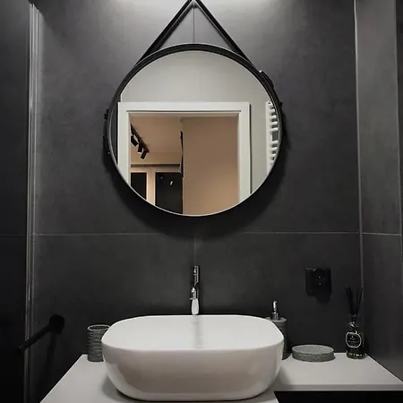 Apartment Home Inn *