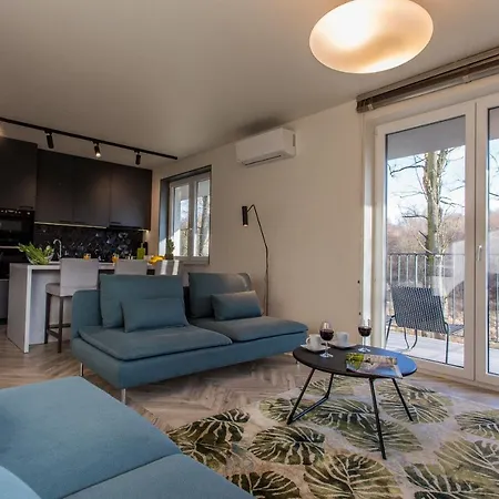 Apartment Home Inn *