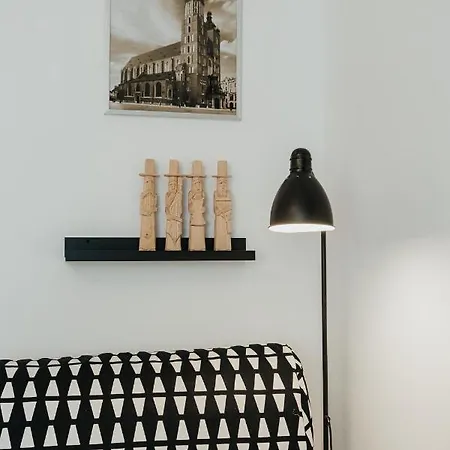 Charming Old Town & Jewish District, Quiet Neighborhood Apartmán