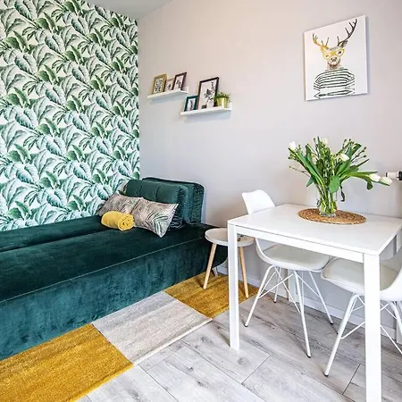 Appartamento With Garden Bezplatny Parking !!!