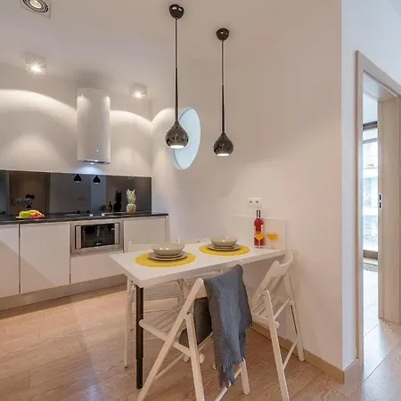 Otium Old Town Na Groblach Square Apartment *