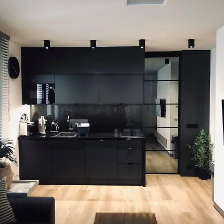 Jacuzzi Apartment