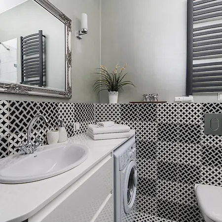 Apartmán Native Batorego 7- Bardzo Ciche I Spokojne Miejsce Krakov