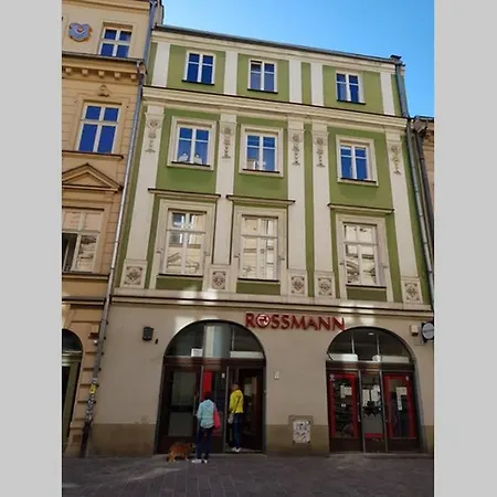 Cozy Modern In Old Town Apartment Krakow