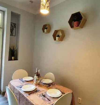 Orchidea Apartment *