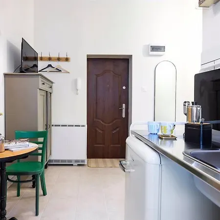 Apartment Small Folksy Kochanowskiego St
