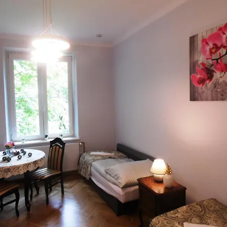 Orchidea Apartment *