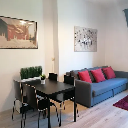 Апартаменты Old Cracow Mazowiecka 11 *