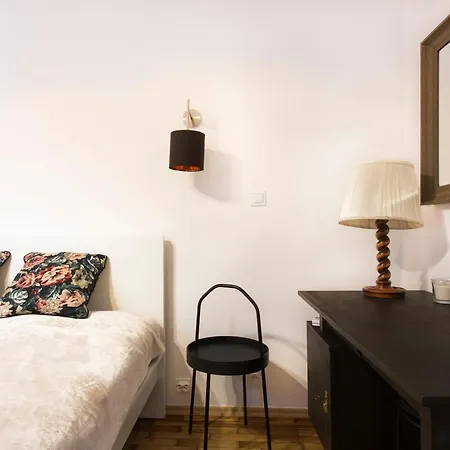 Wspanialy, Stylowy W Sercu Starego Miasta Appartement