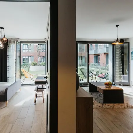 Apartment Garden Old Town With Free Parking And Garden *