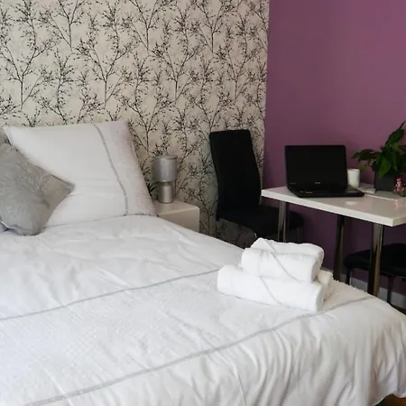 Апартаменты Lajkonik House *