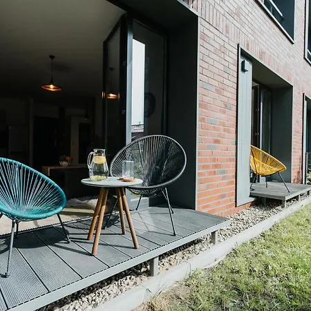 Garden Old Town With Free Parking And Garden Apartment