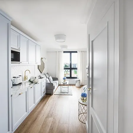 Golden Place 2 Apartment