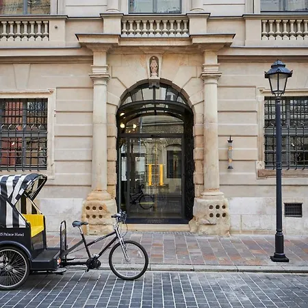 H15 Luxury Palace - Destigo 5* Krakow