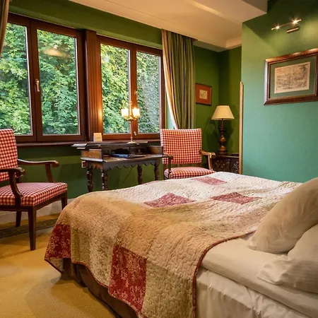 Otel Grodek 5*