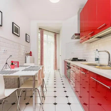Modern Urban Escape - Old Town - By Upstairs * Krakow