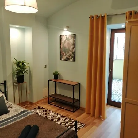 Pod Wawelem Apartament *