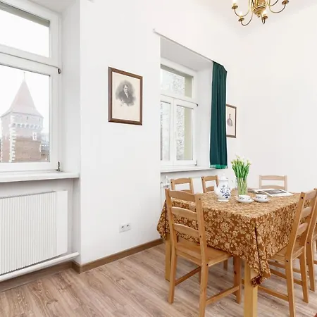 Pijarska By Renters شقة *