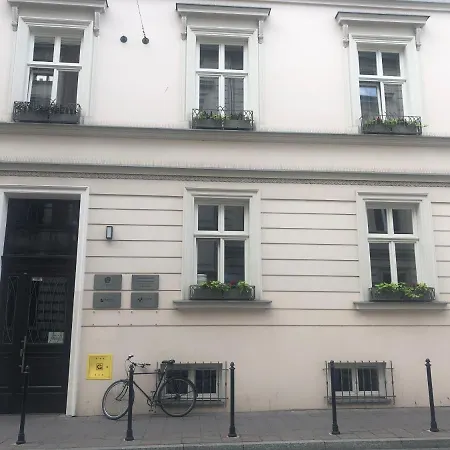 Apartment Kawalerka Landa