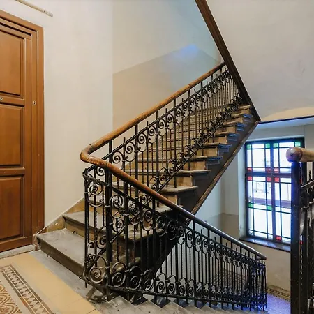 Apartament Delux Oldtown Kochanowskiego 30 *