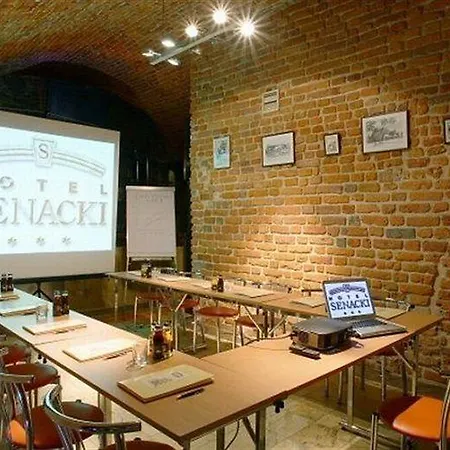 Senacki Hotel