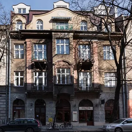 Cozy Mezzanine In Jewish District Near Old Town Apartment