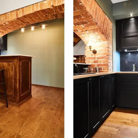 Apartment Househost Ii: Studencka Street Krakow