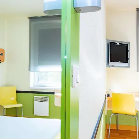 Ibis Budget Bronowice Hotel *