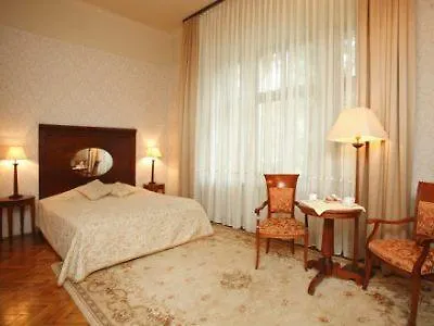 Hotel Ostoya Palace