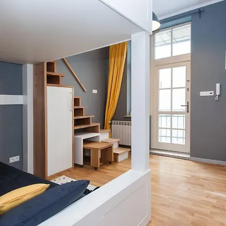 Zulu Old Town Apartament