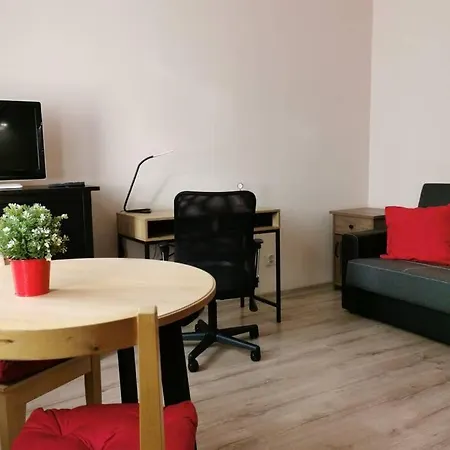 Little Big Red - Modern Apartmán *