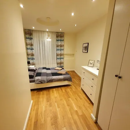 Apartament Debnicki *