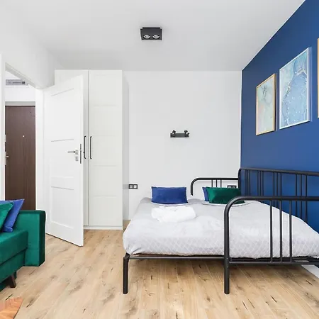 Spokojna By Renters Apartment *